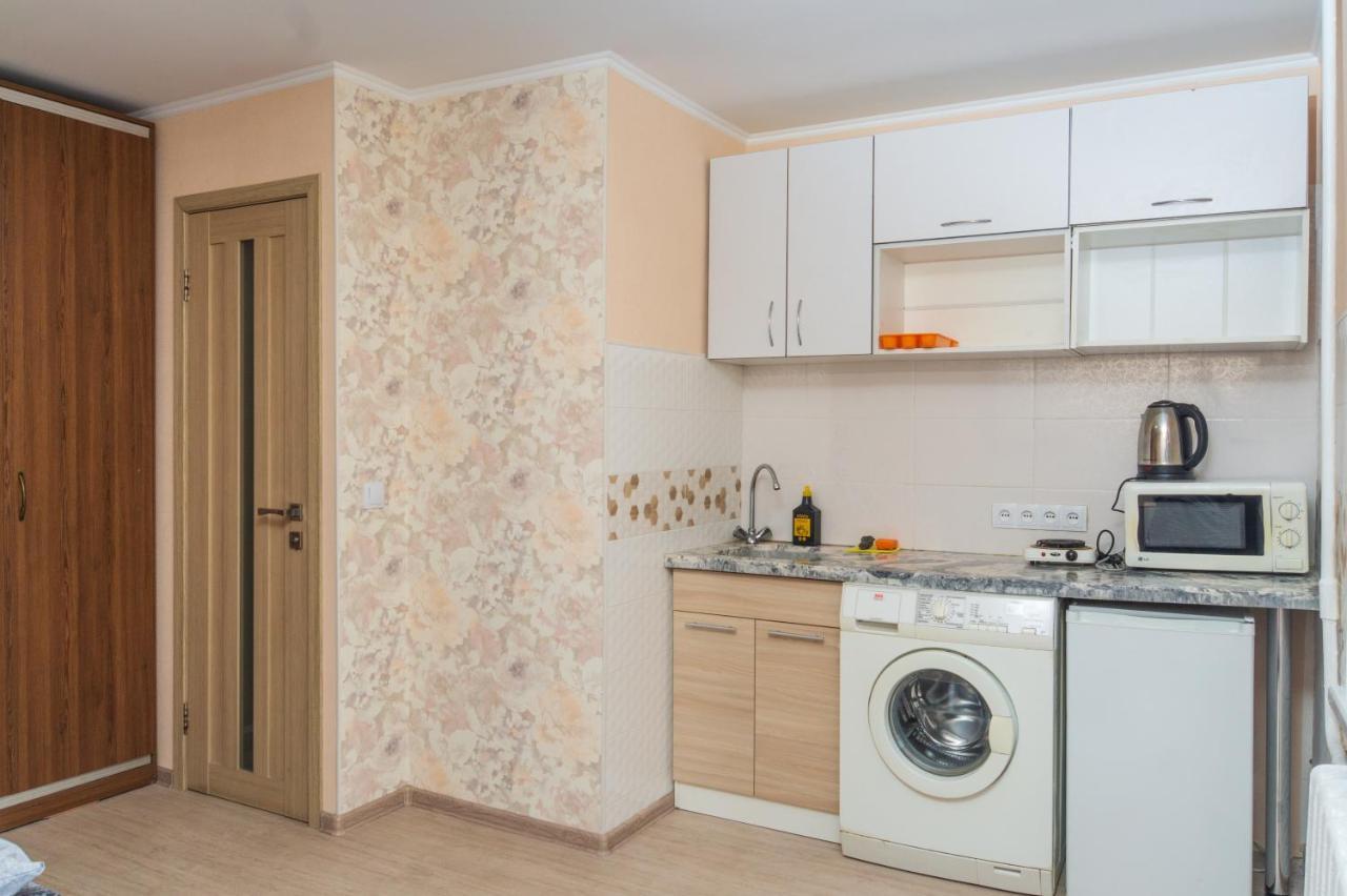 1 Комнатная Квартира По Улице Предславинская, 12 Kiev Extérieur photo
