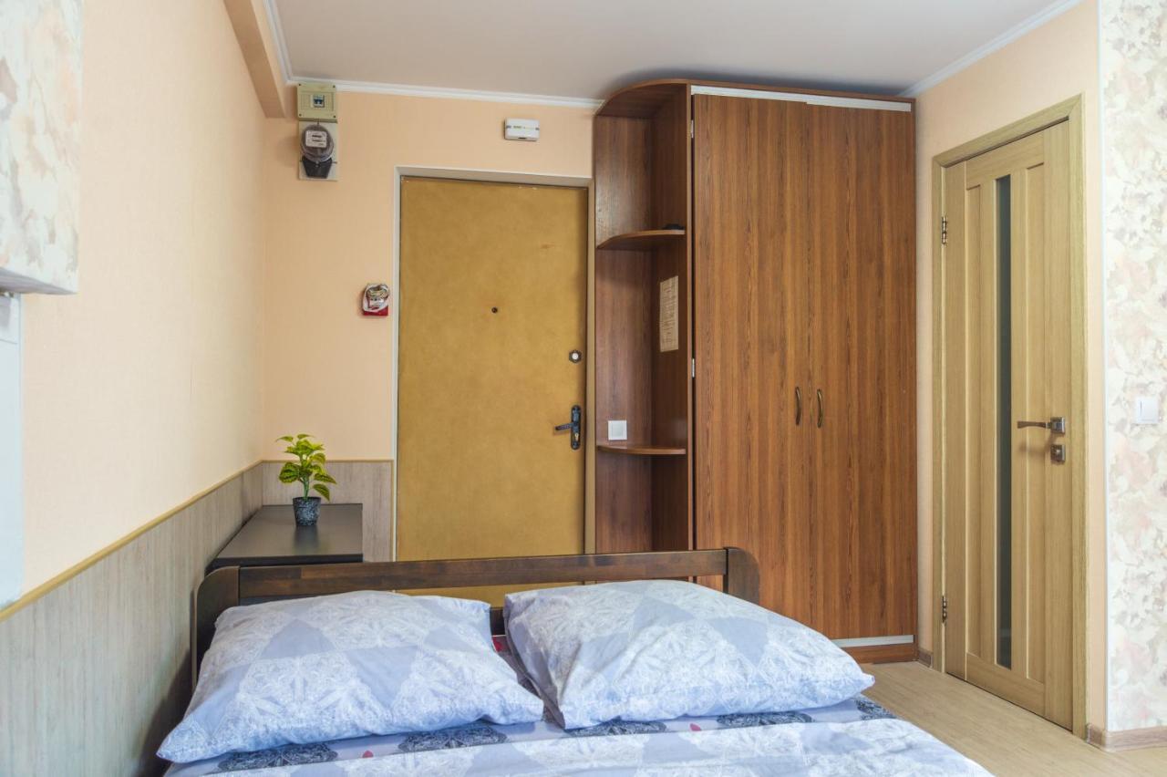 1 Комнатная Квартира По Улице Предславинская, 12 Kiev Extérieur photo