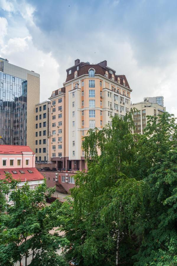 1 Комнатная Квартира По Улице Предславинская, 12 Kiev Extérieur photo