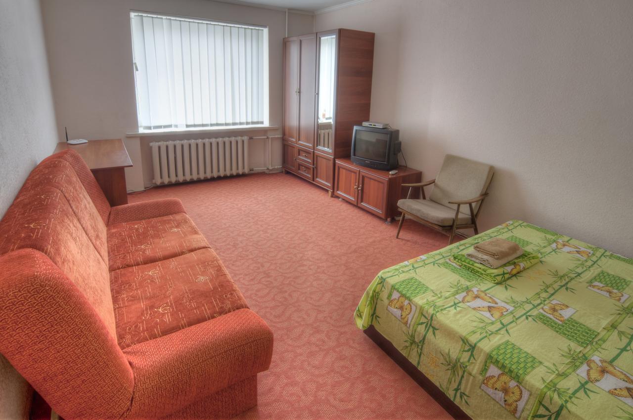 1 Комнатная Квартира По Улице Предславинская, 12 Kiev Extérieur photo