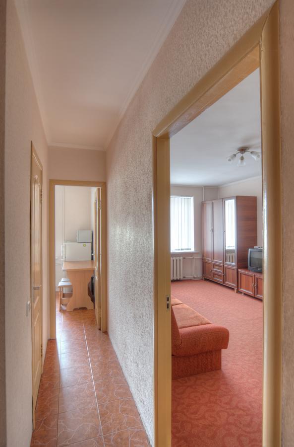 1 Комнатная Квартира По Улице Предславинская, 12 Kiev Extérieur photo