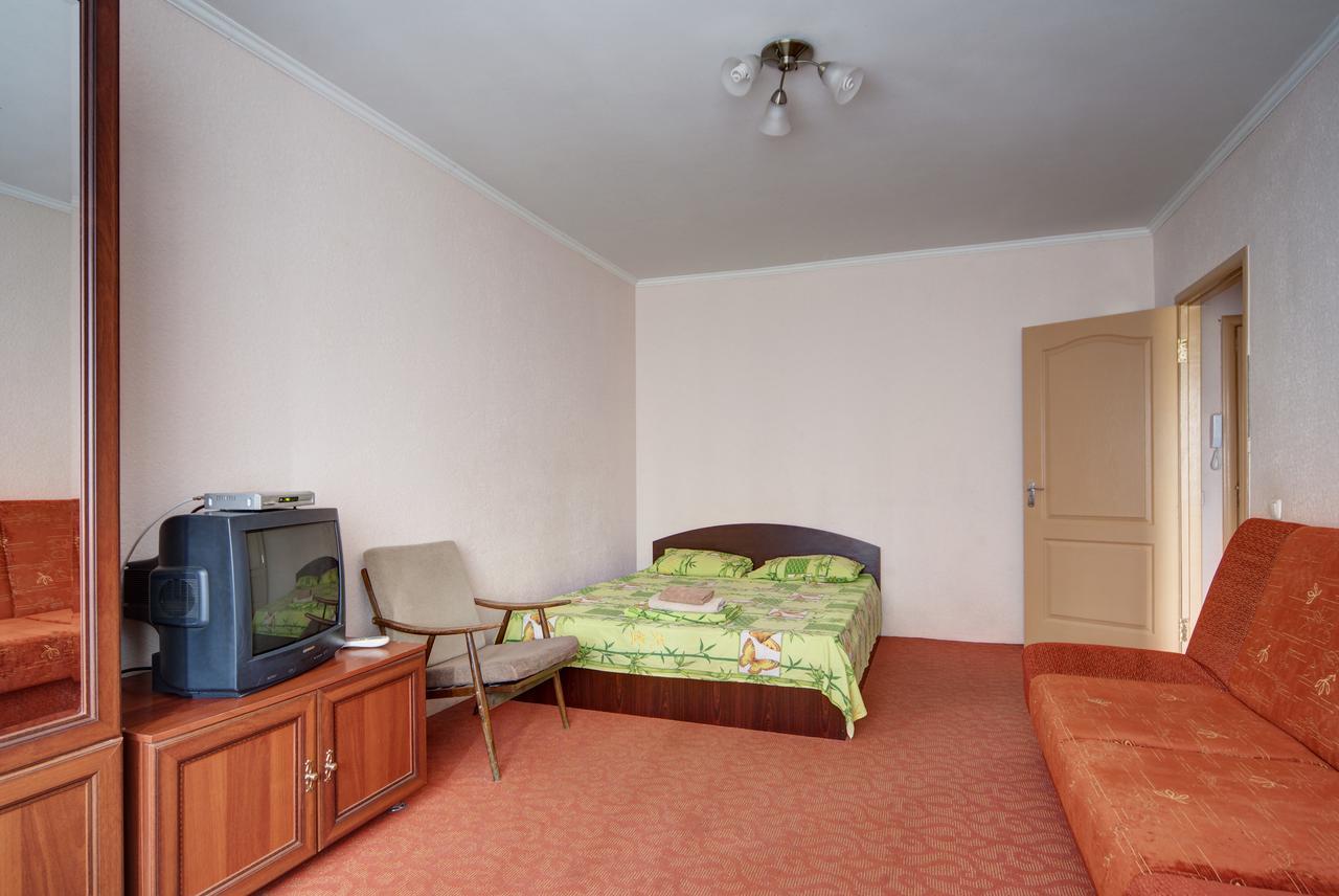 1 Комнатная Квартира По Улице Предславинская, 12 Kiev Extérieur photo