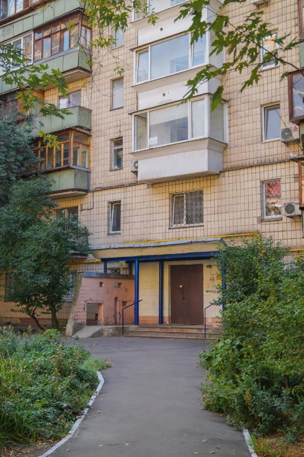1 Комнатная Квартира По Улице Предславинская, 12 Kiev Extérieur photo